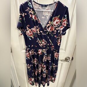 Blue floral wrap dress - Size XL
